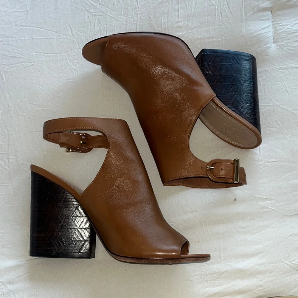 Tory Burch Grove Open Toe Booties Size 9 - Picture 2 of 10
